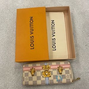 White Louis Vuitton Wallet
